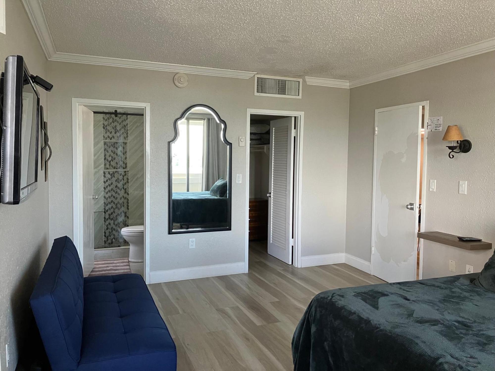 Oceanview On Sand Located In Ocean Manor Resort Fort Lauderdale Beach 2 Bed 2 Bath Spacious Corner Unit Partial Ocean View Εξωτερικό φωτογραφία