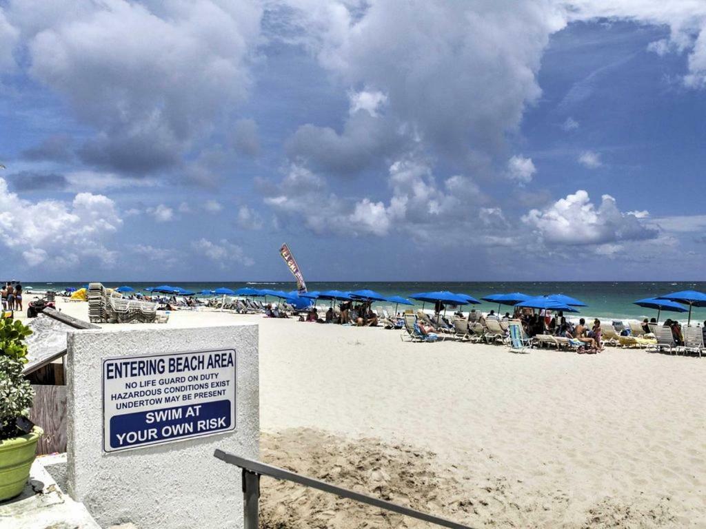 Oceanview On Sand Located In Ocean Manor Resort Fort Lauderdale Beach 2 Bed 2 Bath Spacious Corner Unit Partial Ocean View Εξωτερικό φωτογραφία